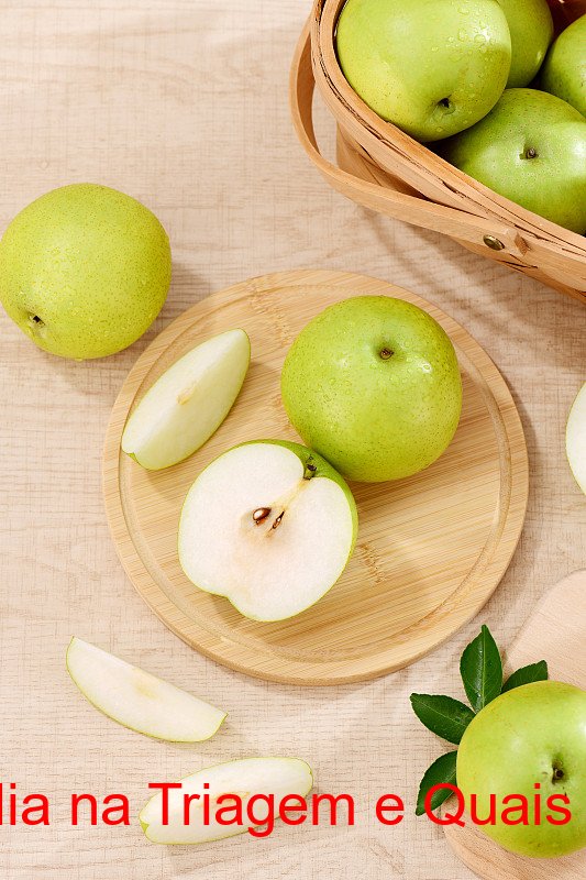 Câncer de Pulmão: Como a Tomografia Computadorizada Auxilia na Triagem e Quais São as Recomendações da OMS para Grupos de Alto Risco?  

(Uma única frase em português: A detecção precoce através de métodos eficazes pode salvar vidas.)